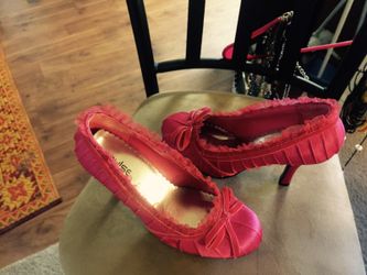 Pink heels