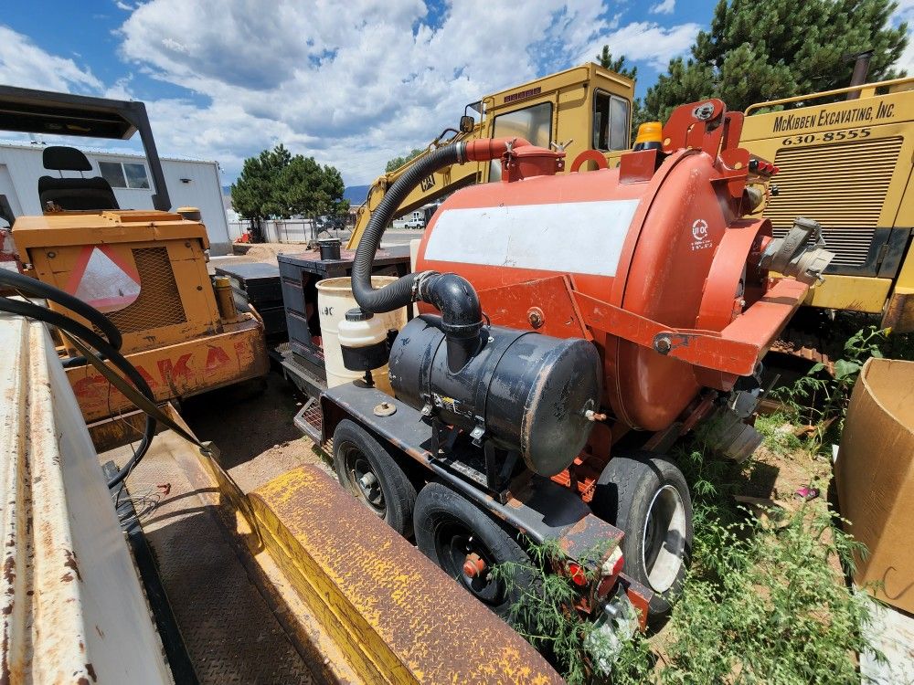 Ditch Witch FX30 Vacuum Excavator Trailer 