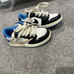 Jordan 1 Retro x Fragment Design x Travis Scott Low Blue. 11c
