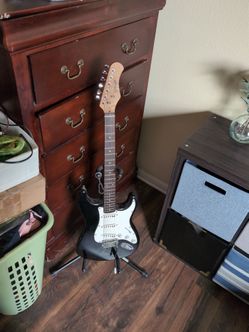Electric guitar