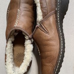 UGG Bettey 1928 Women’s 8 Sheepskin Lined Loafer Brown Leather 