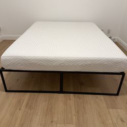Queen Size Mattress With Bed Base