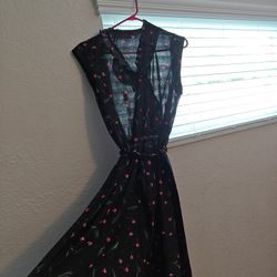 Vintage Ruffle Dress 