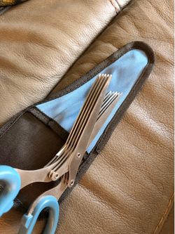 Fabric scissors