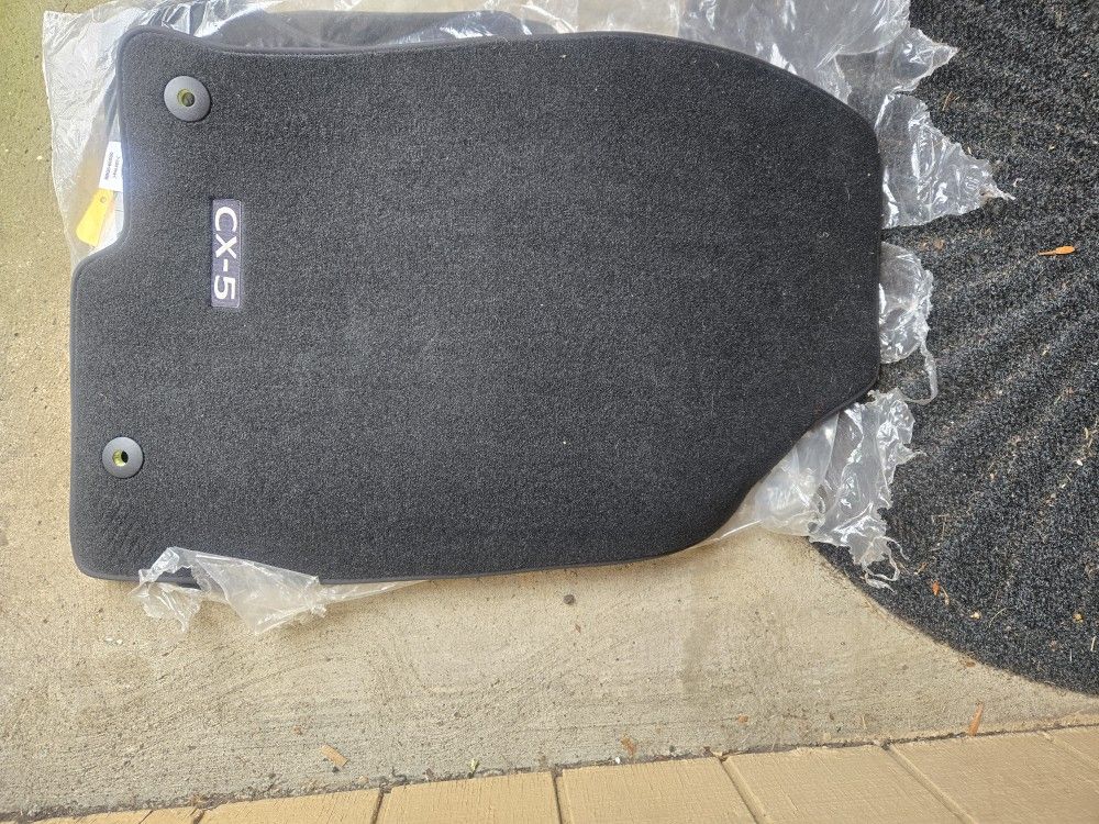 Floor Mats MAZDA CX-5 2021