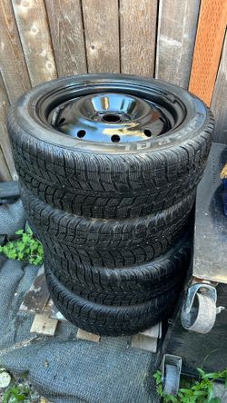 4 wheels and tires 205/55/16 5 lug federal Himalaya de studded