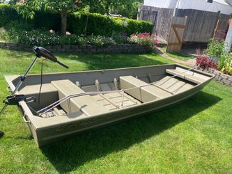 12’ Boat and Motor