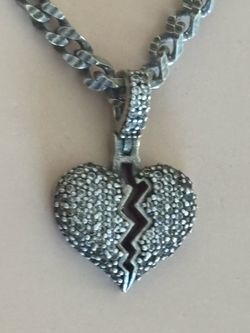 Sterling silverBroken Heart Necklace