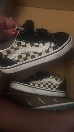 Vans boys size 9 toddlers