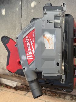 Milwaukee M18 Track saw