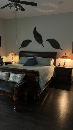 Tradewinds Collection Bedroom Set