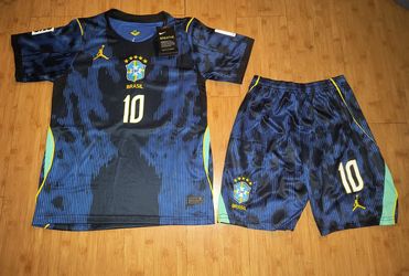 2026 Brazil brasil away soccer jersey world cup kids size Neymar jr

NEYMAR JR #10

GREAT QUALITY 

BRAND NEW WITH TAGS

LIMITED QUANTITY 

KIDS SIZE
