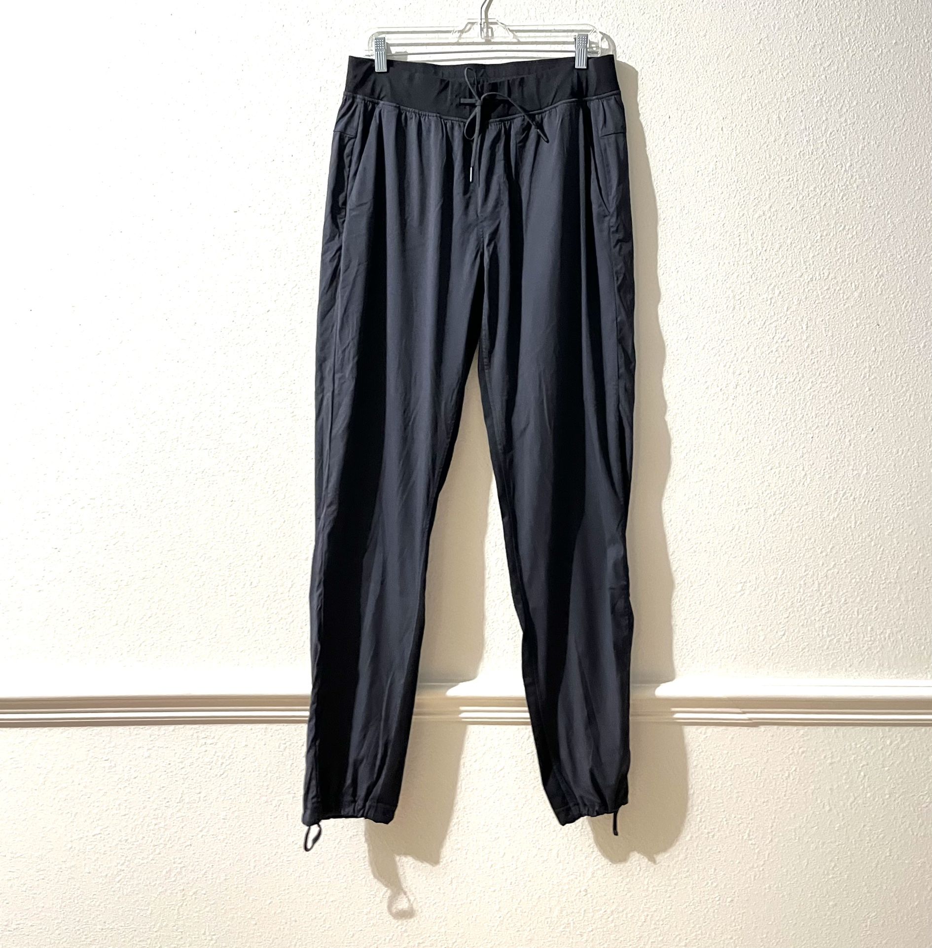 🍋Lululemon Black Jogger Pant L  