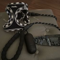 Dog Harness Black / White 
