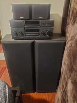 Kenwood Home Stero System (VINTAGE MODEL)