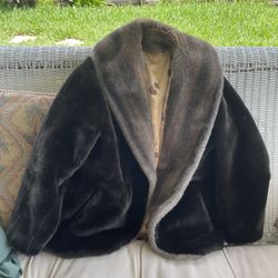 BORGANA VINTAGE FAUX FUR COAT 
