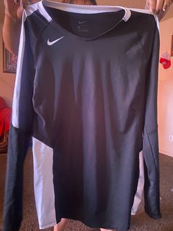 Nike Black n White Long sleeve