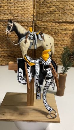 Western Mini Saddle