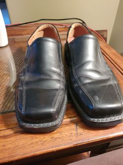 Men's Black 11.5 shoes