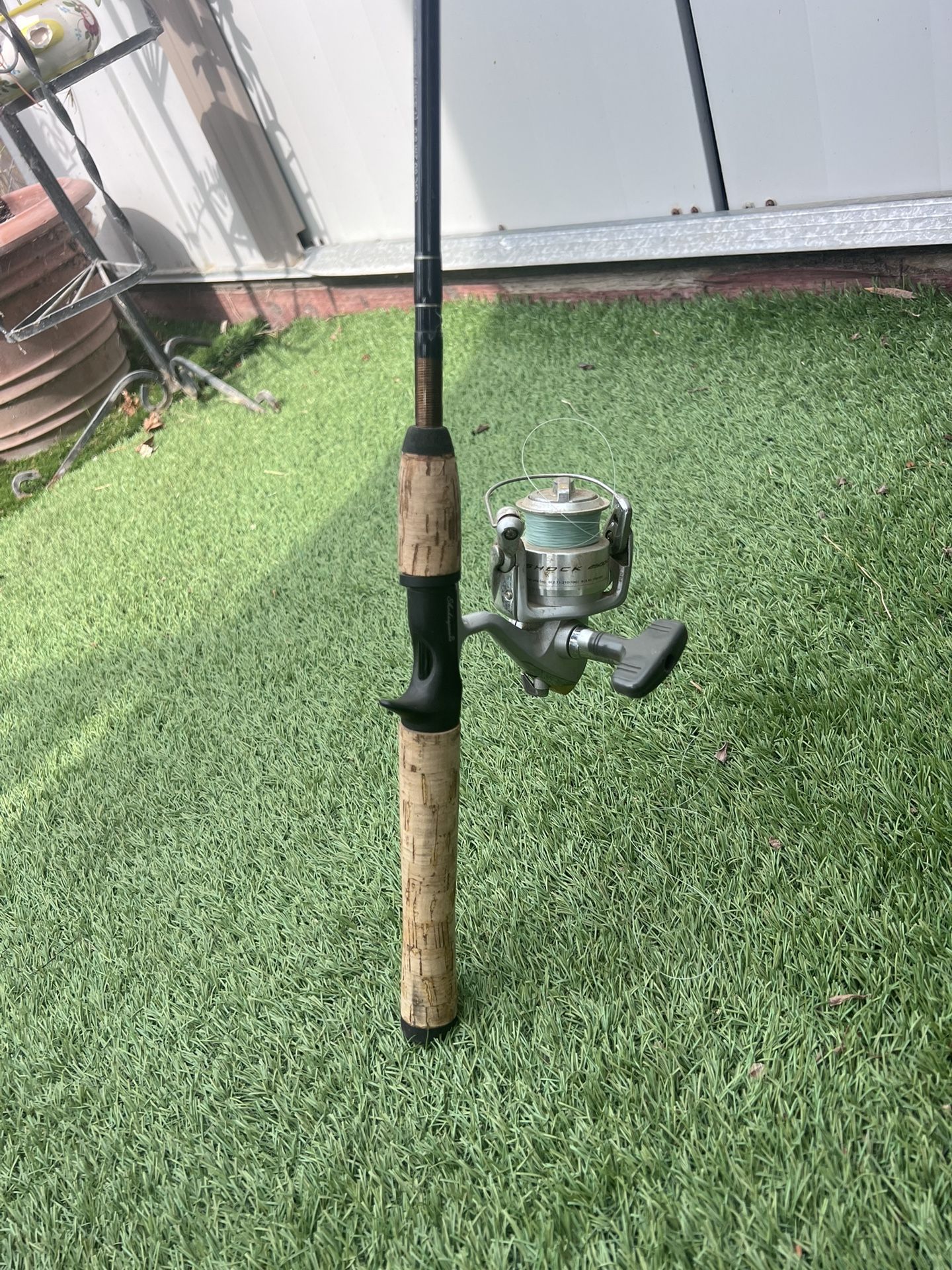 Daiwa D-Shock 2500B Spinning Reel