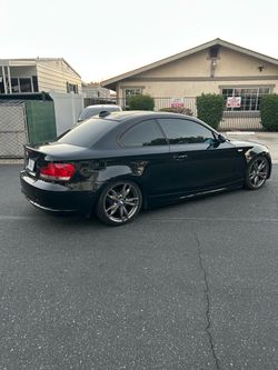 2008 BMW 128i 6speed manual