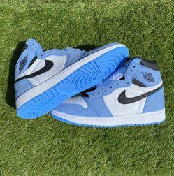 Air Jordan 1 University Blue
