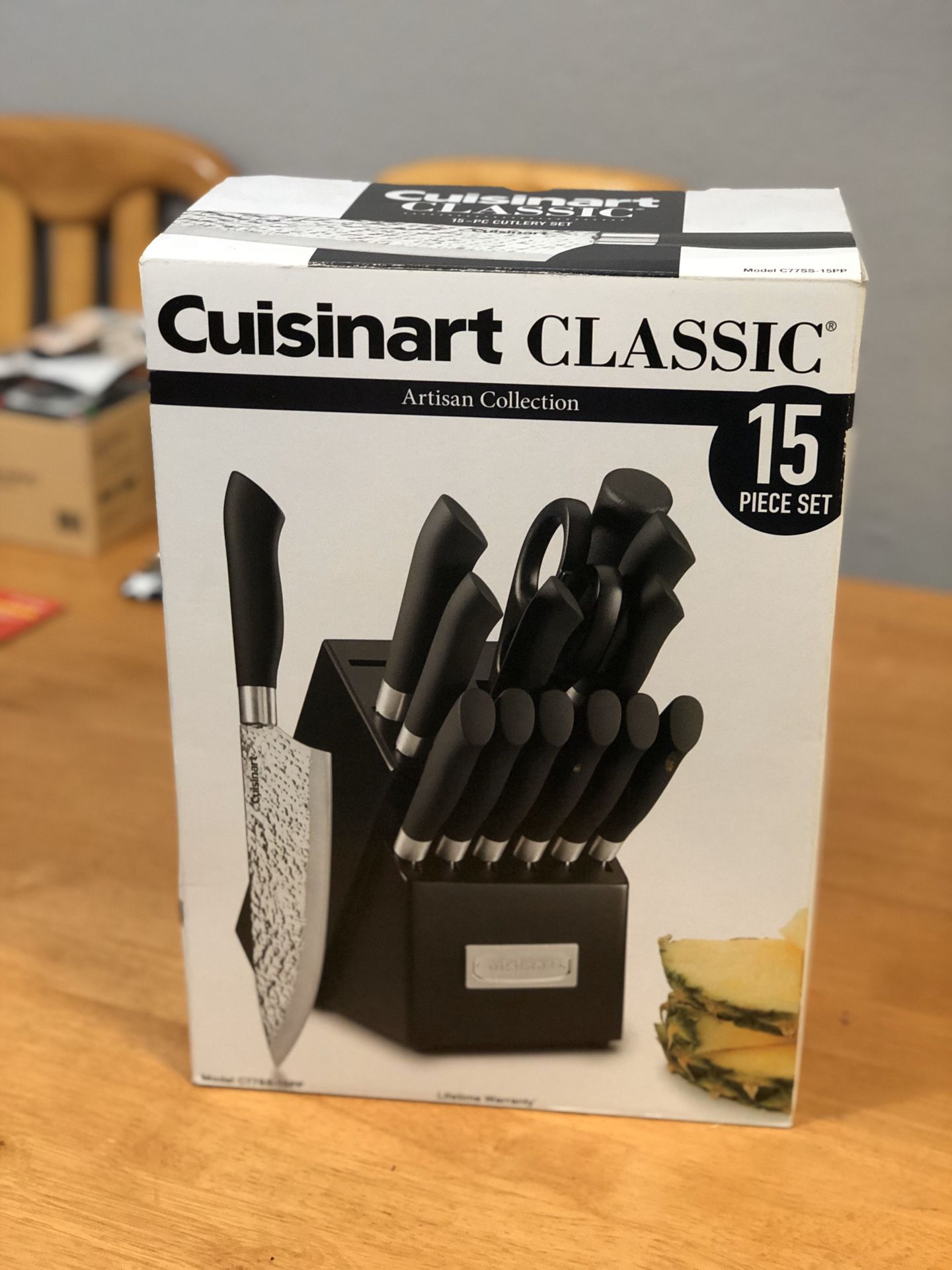 Cuisinart 15 pc set knife set w/ free Blender
