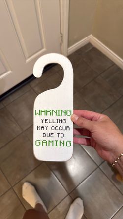 Door hanger sign