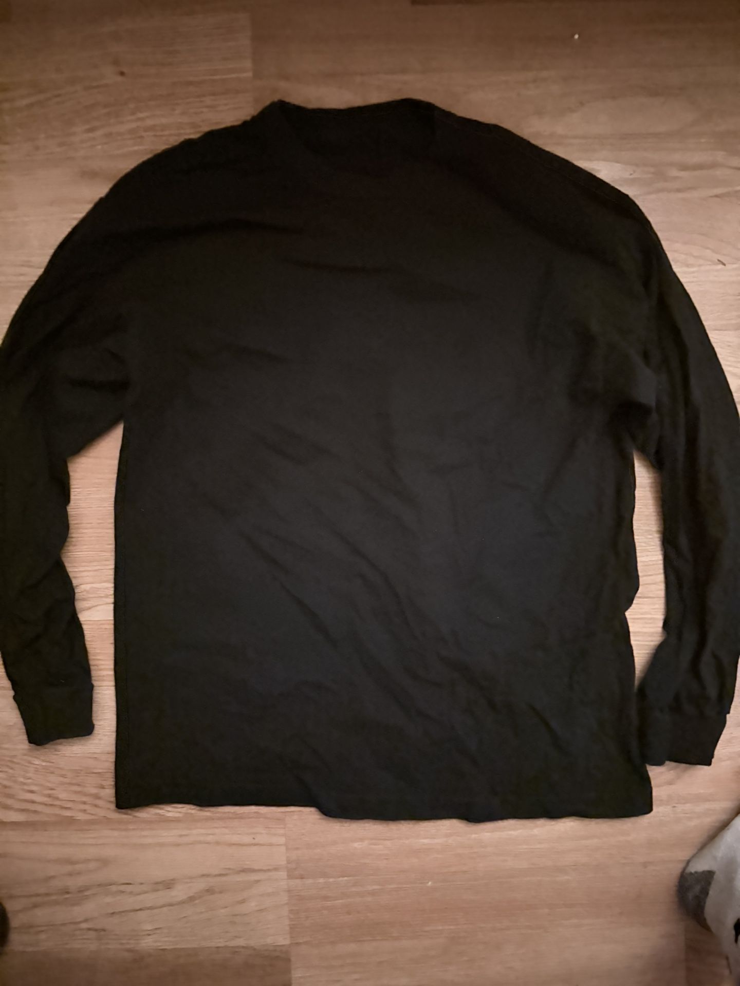 Vintage Black Long Sleeve