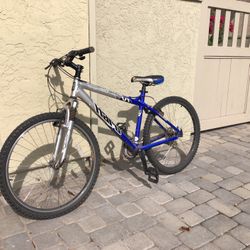 Haro V1 Series Mtn bike for Sale in Carlsbad CA OfferUp