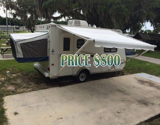 Photo Interior excellent.like new 2010 Jayco jay feather.$800