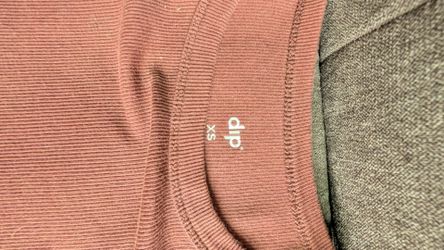 Dip xs t shirt