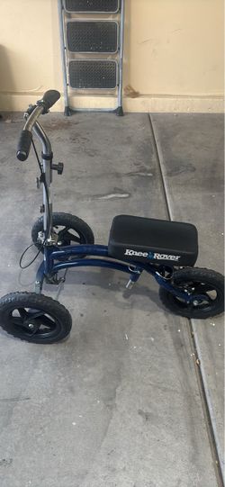 Knee scooter
