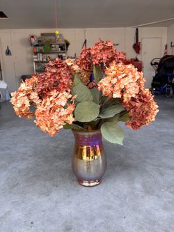 Iridescent Glass Vase with Faux Hydrangeas