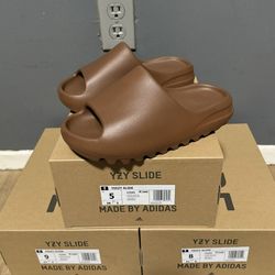 Adidas Yeezy Slide Flax Brand New