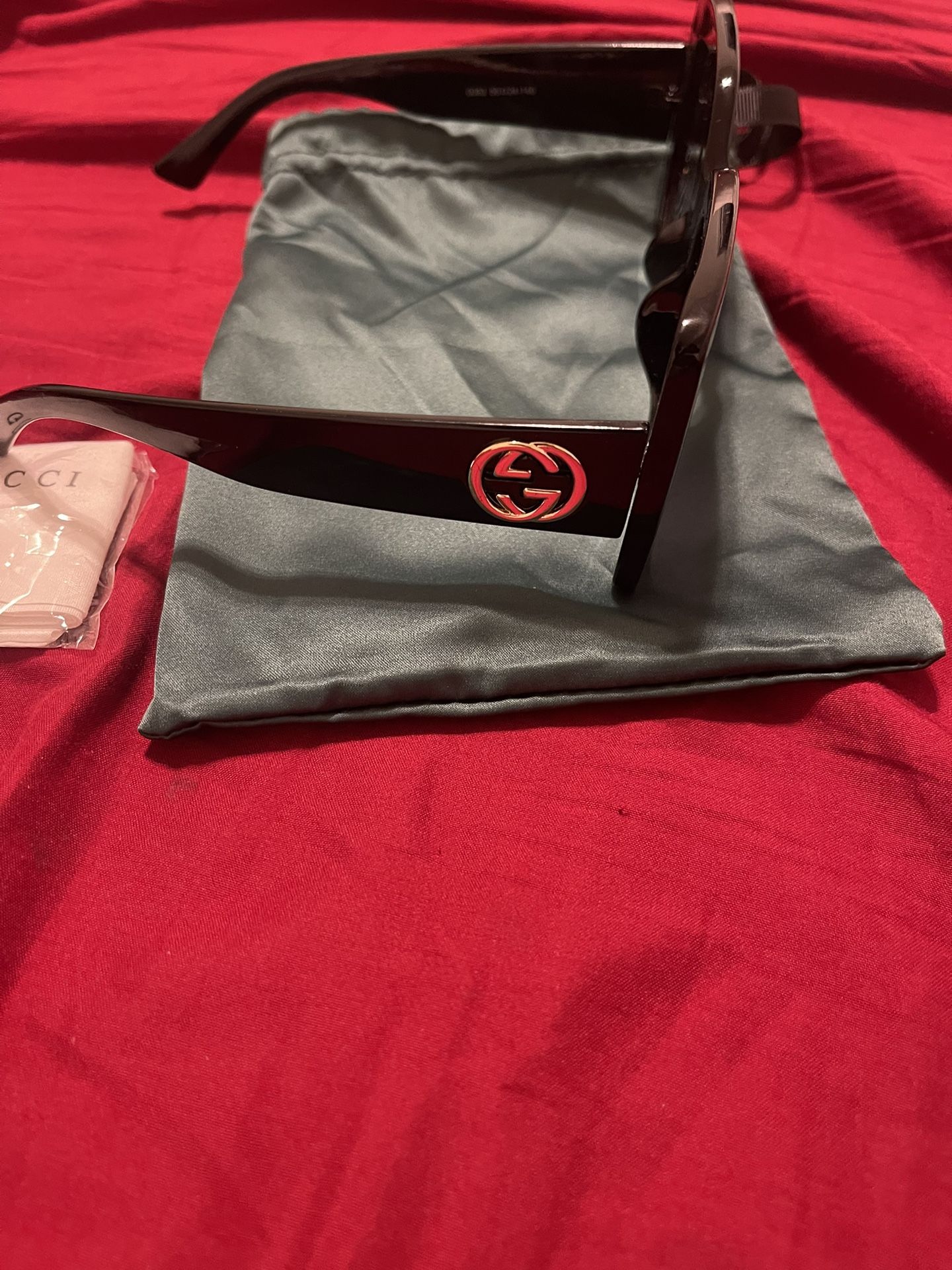 Women’s Gucci Sunglasses