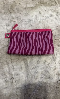 make up bag or change purse 