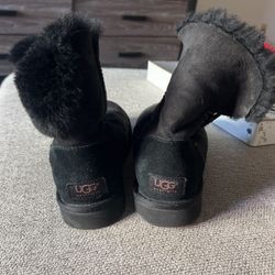 Uggs Women’s Size 5