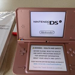 Nintendo DS XL