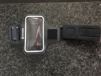 iPhone 5/5s arm band