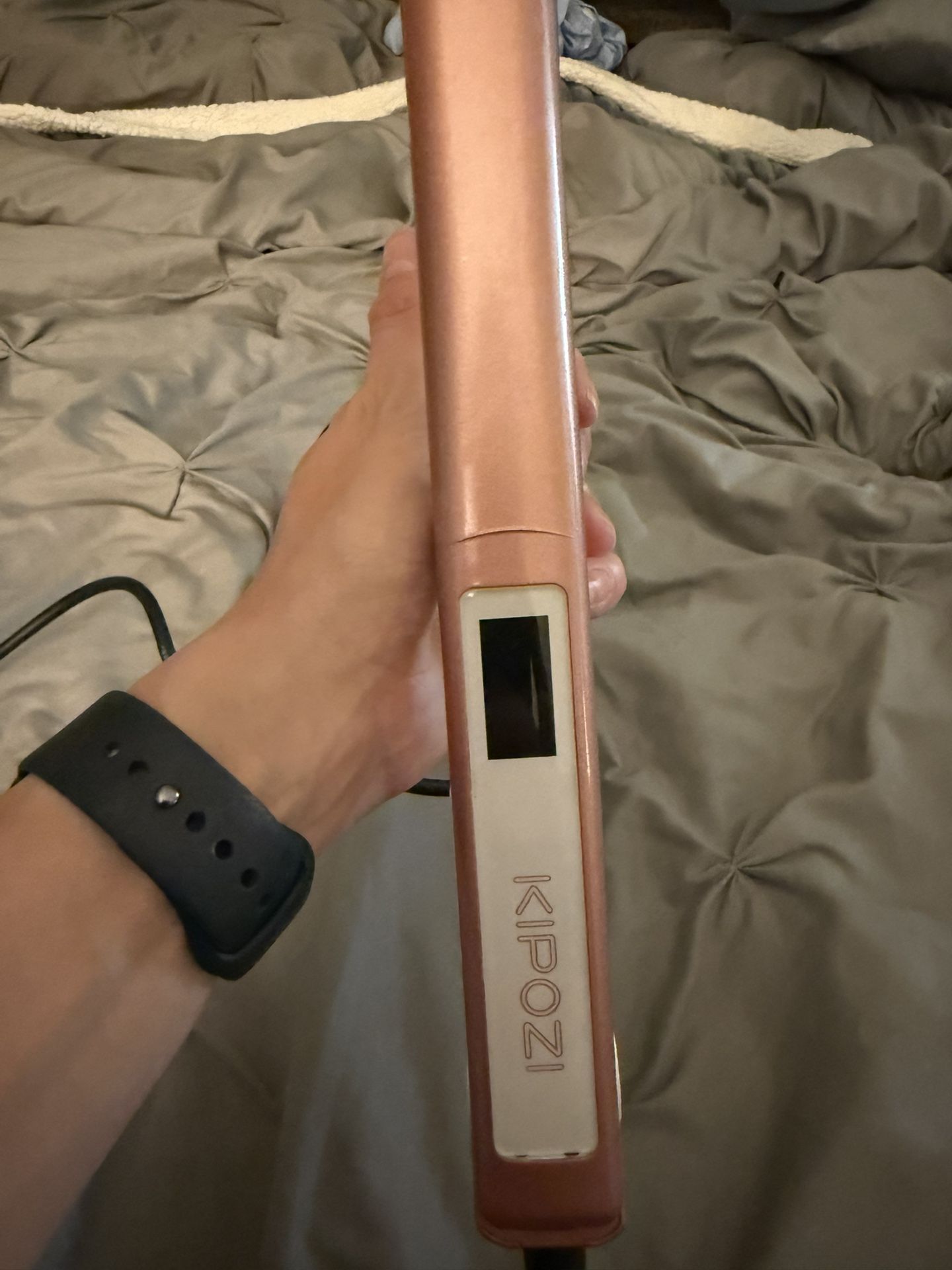 Kipozi Hair Straightener Rose Gold