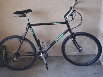 1991 Vintage TREK 7000