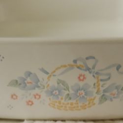 Corning Ware. A-10-B. Basket Of Flowers. 10x10x2