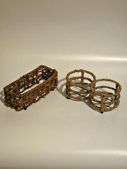 Wicker & Metal Basket 2pc Bathroom Set