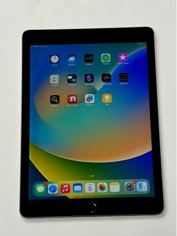Apple iPad Pro 9.7” 1st Gen A1673 32GB Wi-Fi Tablet Space Gray