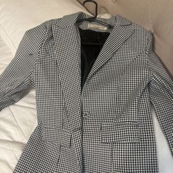 Women, Jacket, Medium Size Brand New For Sale