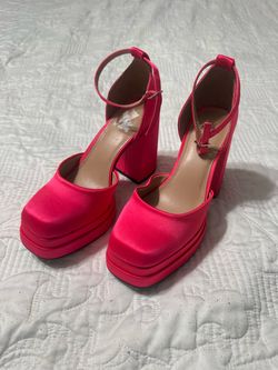 Pink chunky heel