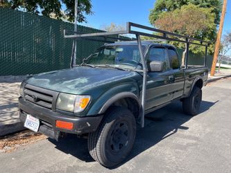 2000 Toyota Tacoma V6 Automatic - 242k mileage-New Tires