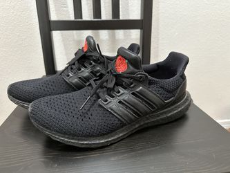 Adidas Ultraboost Manchester United Edition