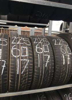 Used falken 225/60R17 Set of 4